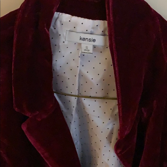 jacket - Picture 2 of 2